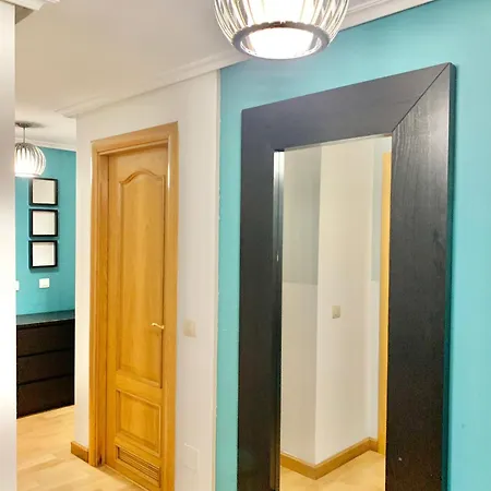 Precioso Piso En El Centro De Con Garaje En El Mismo Edificio * Овьедо